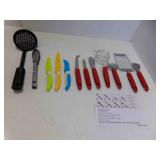 8 Piece Kitchen Tool Set - 3 Piece Knife Set &