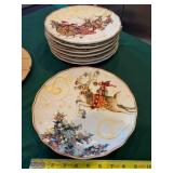 Christmas dish set, 8-11" plates; 8-8½" plates