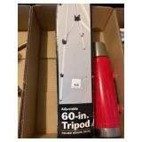 60" tripod w/thermos