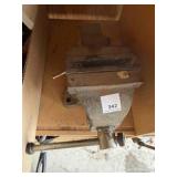 4" bench vise