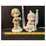 2 Precious Moments figurines