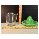 Glass juicer & 16 oz glass measuring cup