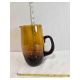 Amber glass pitcher, two-tone gradient design