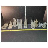 9 glass figurines; 2 Santas, nesting hen, bunny