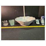 Porcelain bowl, 2 porcelain shoes, 2 clear glasses