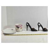 2 ceramic high heels, Remember Me cup, saucer
