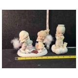 2 Precious Moments figurines