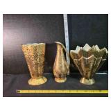 Gold-leaf pitchers & vase