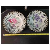 2 hand painted Lefton China plates, 8" across