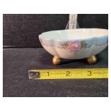 3 footed Noritake porcelain bowl, 4ï¿½" across