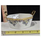 Six sided Favorite tradename China bowl w/ handles