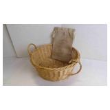Round Woven Wicker Basket w/Loop Handles & Burlap