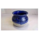 Hand-Thrown Ceramic Garlic Storage Keeper/Pot/ Jar