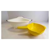 Vintage Tupperware Yellow Colander - OXO Over The