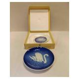 1976 Bing & Grondahl Mother's Dy Porcelain