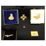 Brooches; 5 Items; Avon-3 in boxes
