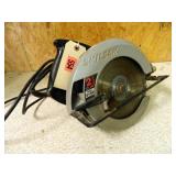 Skilsaw Model 5150; 2 1/3 HP; Powers Up