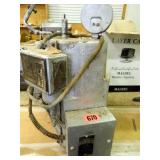 Steamstress Royal Model 35A; Generates Steam