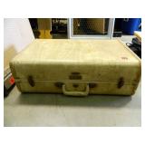 Samsonite suitcase white w/bronze; newspapers