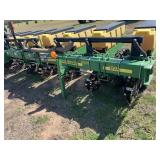 JD 12 Row planter