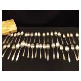 Silver - plate Spoons (40), organizer