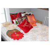 Seasonal Throw Pillows/ 2 straw hats