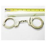 hand cuffs