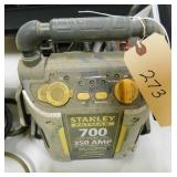 Stanley Fatmax 700 jump start pac