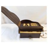 1940 Continental Bakelite Grand Piano Radio