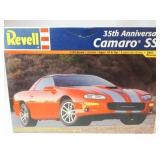 Camaro SS Kit 2002 in Box