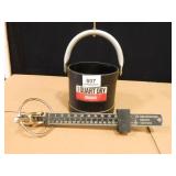 Ohaus 1 qt  Dry Measuring Bucket; Scale