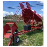 Kuhns 1036F hay accumulator