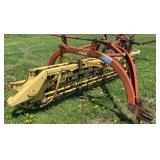 New Holland Rollabar 256 hay rake