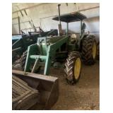 John Deere 2240 tractor with loader