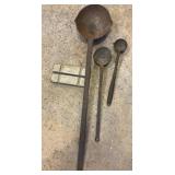 Lead smelt and tools