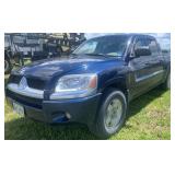 2006 Mitsubishi Raider 4x4