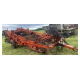 Thomas 660 windrower