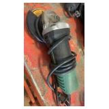 Hitachi 4 1/2" angle grinder