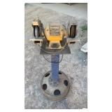 Dewalt 8" bench grinder with stand