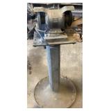 Black & Decker 6" bench grinder w/stand