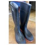 Honeywell Servus Steel Toe Rubber boots-New size11