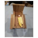 Corn cob squirrel feeder