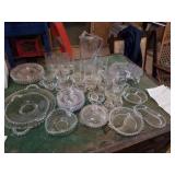 Clear glass serving set