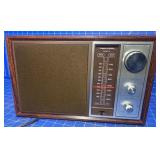 Realistic AM/FM radio