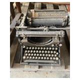 Underwood typerwrighter