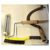 Wire brush, sickle, paint roller Wire brush, sickle, paint roller