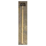 Hoe 5.5ft handle Hoe 5.5ft handle