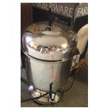 Coffee urn