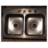 Stainless double bowl sink Stainless double bowl sink