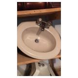 Round porcelain sink